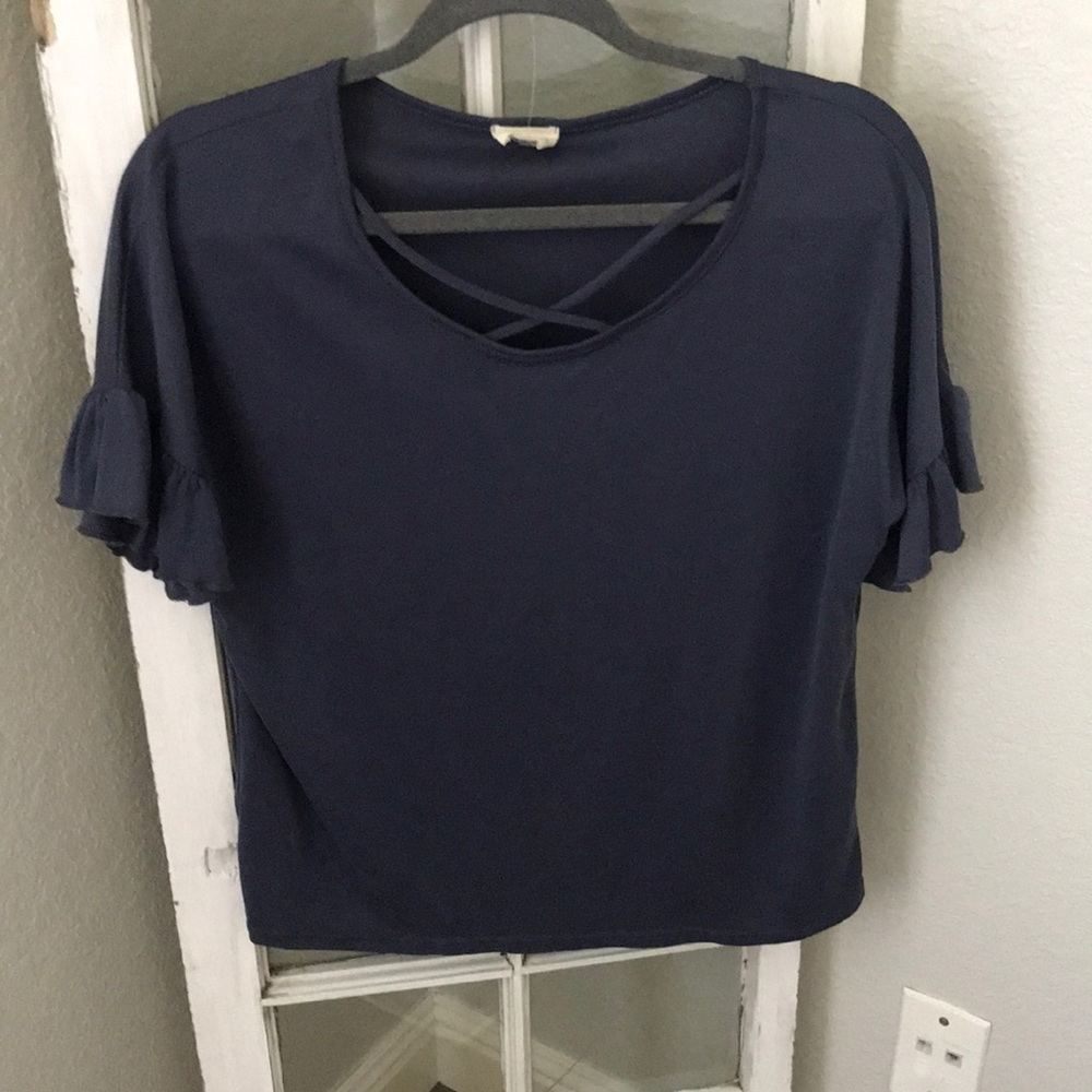 Short sleeve top